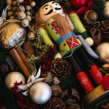 CAIXA QUEBRA-NOZES VERDE L